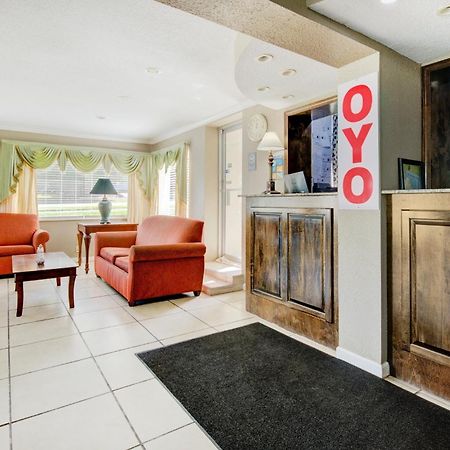 Oyo Hotel Douglas Ga Us-441 Εξωτερικό φωτογραφία